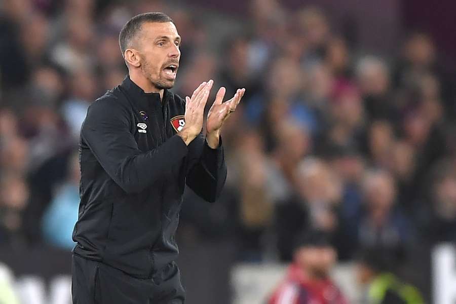 Bournemouth ontslaat manager Gary O'Neil ondanks lijfsbehoud