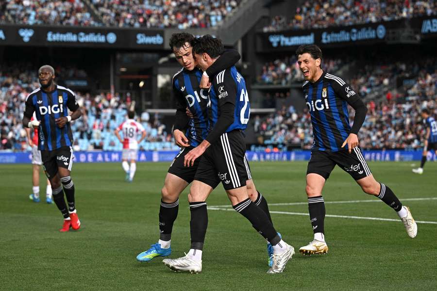 L'esultanza dell'Oviedo