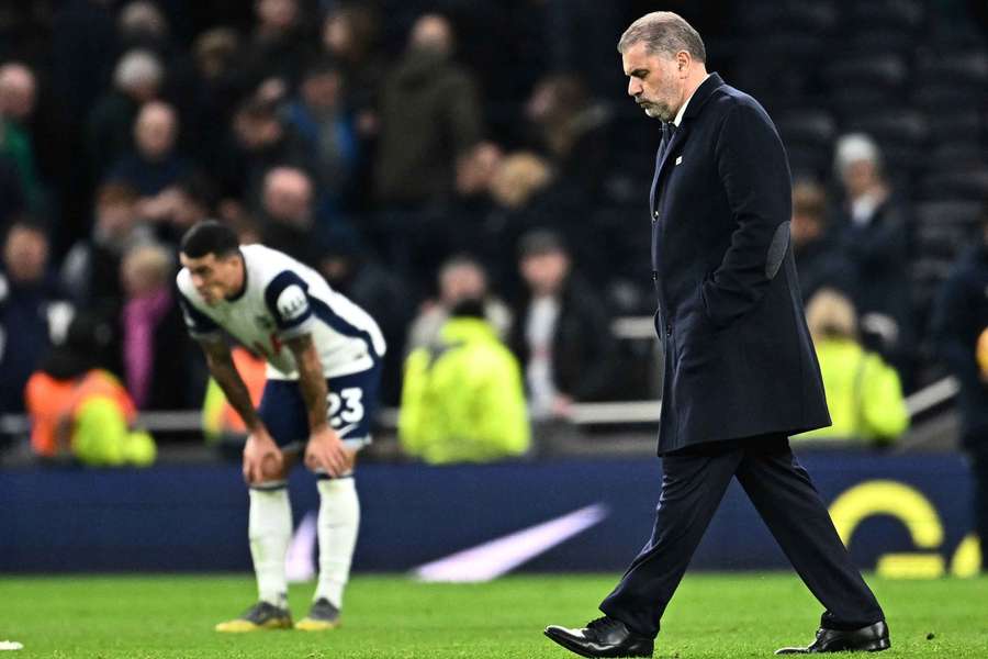 Soccer-Postecoglou says Spurs critics looking for 'easy targets' after Fulham draw