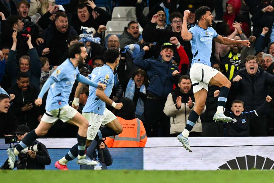 Matheus Nunes fez o gol da vitória do City já nos acréscimos