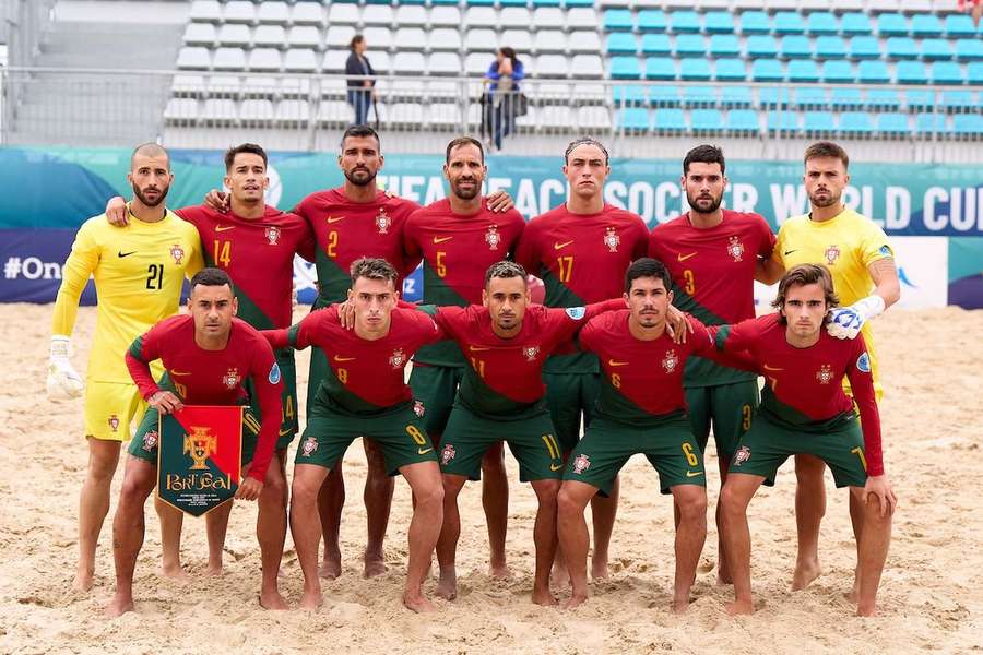 A equipa de Portugal na partida com o Azerbaijão