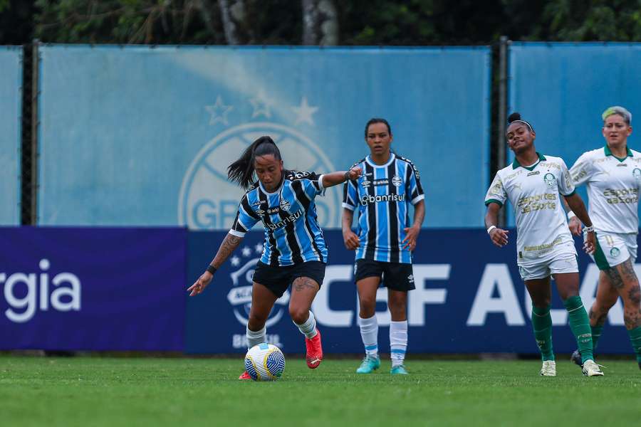 Grêmio não fez valer mando de campo contra o Palmeiras