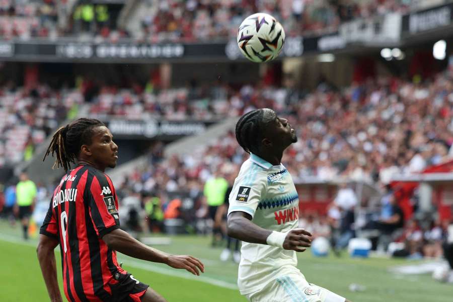 Ligue 1: Dário Essugo marca mas Estrasburgo de Hugo Oliveira perde com o Nice (2-1) Ligue 1: Dário Essugo marca mas Estrasburgo de Hugo Oliveira perde com o Nice (2-1)