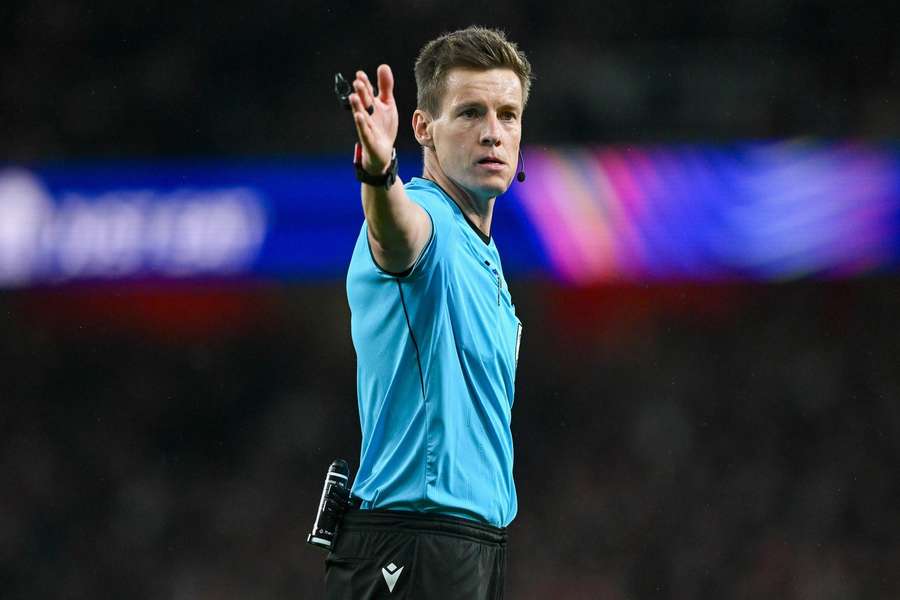Daniel Siebert a arbitrat recent și o semifinală de Champions League.