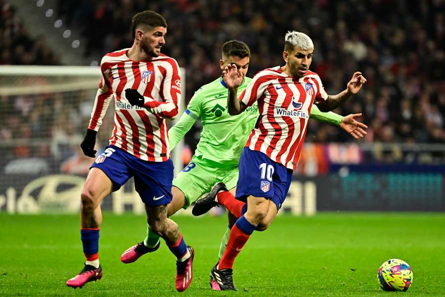 Arambarri fue titular contra el Atlético de Madrid