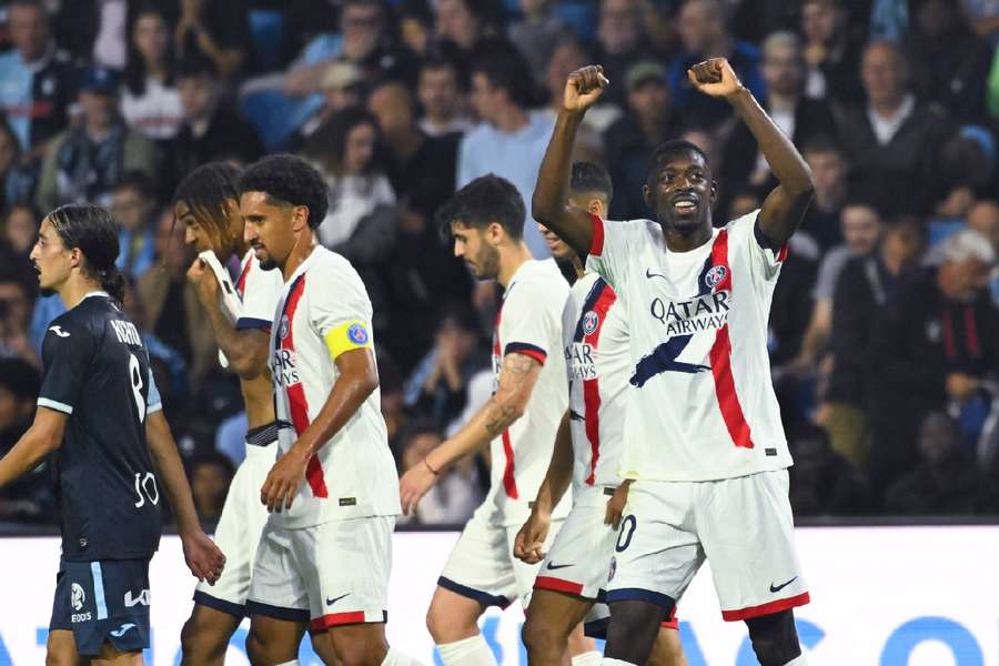 Dembele celebrates his goal