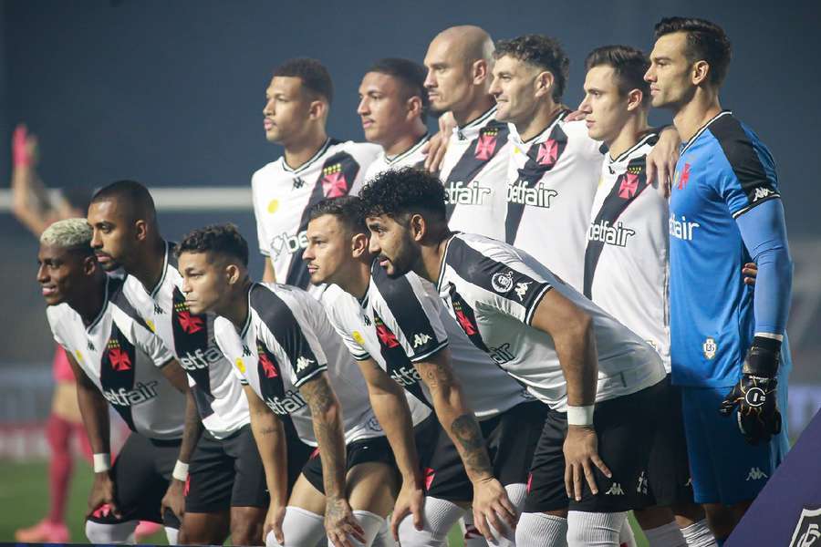 Vasco triunfou na primeira partida, em São Januário, por 2 a 1