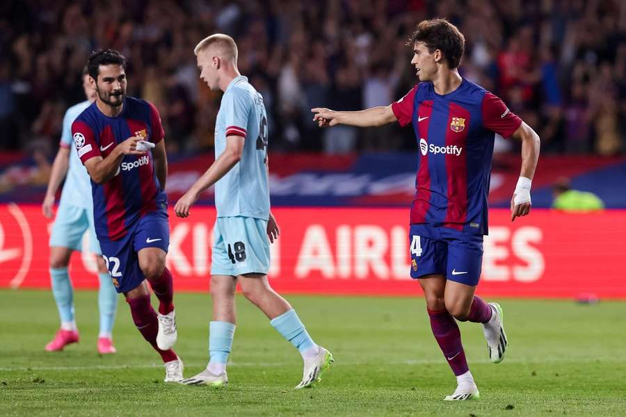 Barcelona won de heenwedstrijd tegen Antwerp overtuigend met 5-0