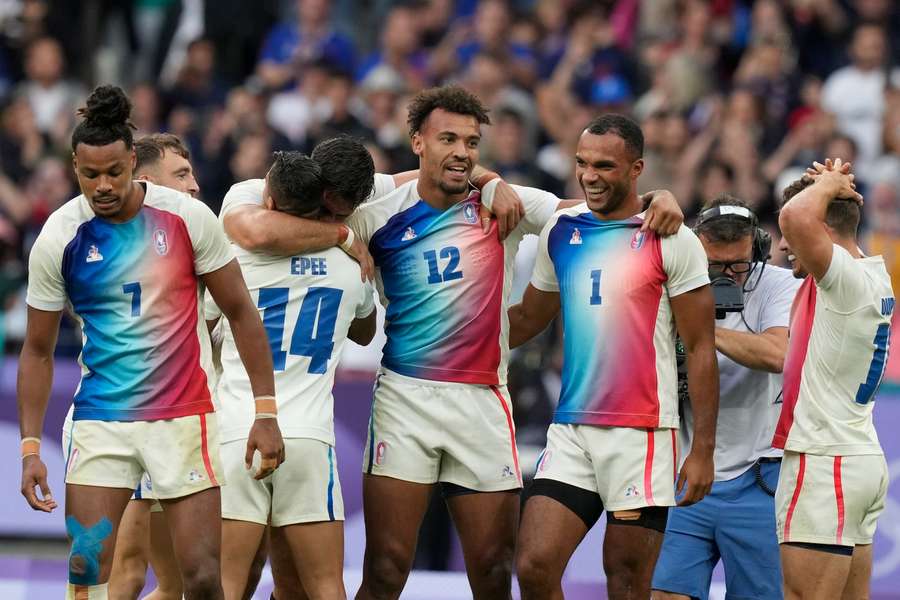 France celebrate their victory