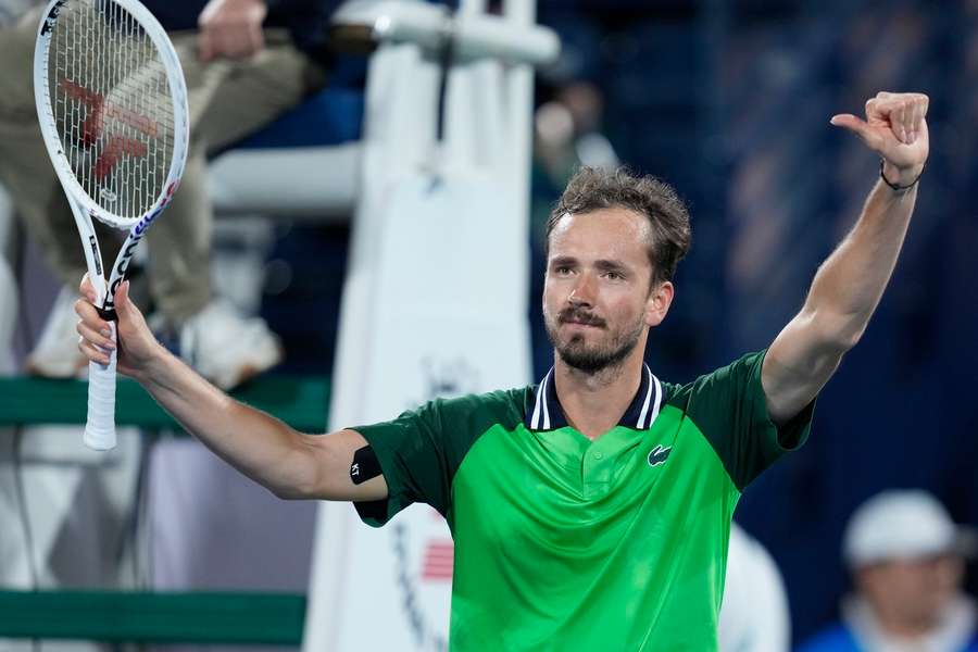 Medvedev voltou com vitória após perder final do Open da Austrália