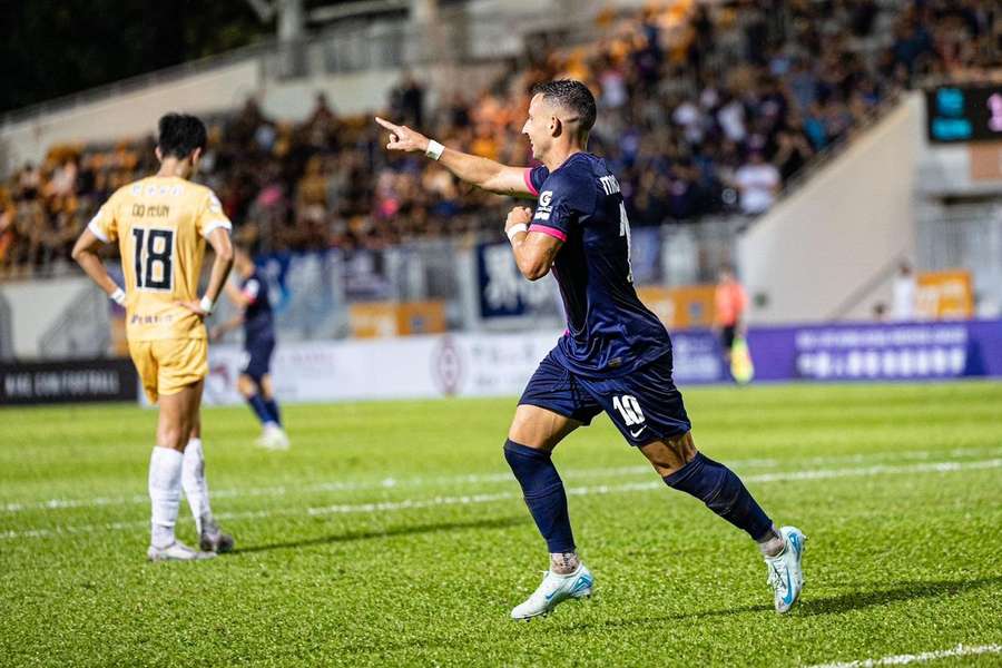 Luís Machado ao serviço do Kitchee Luís Machado ao serviço do Kitchee