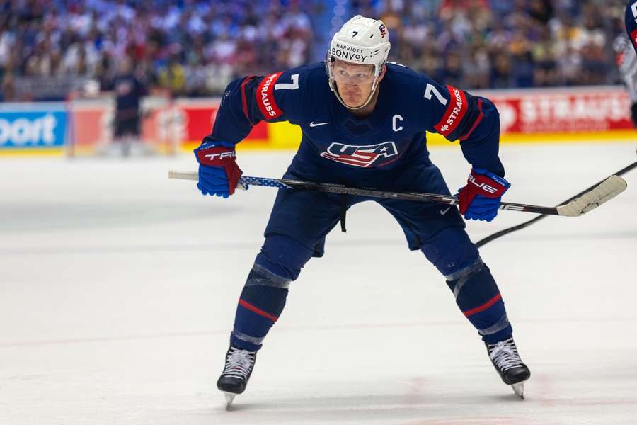 Súčasťou výberu USA bude aj Brady Tkachuk.
