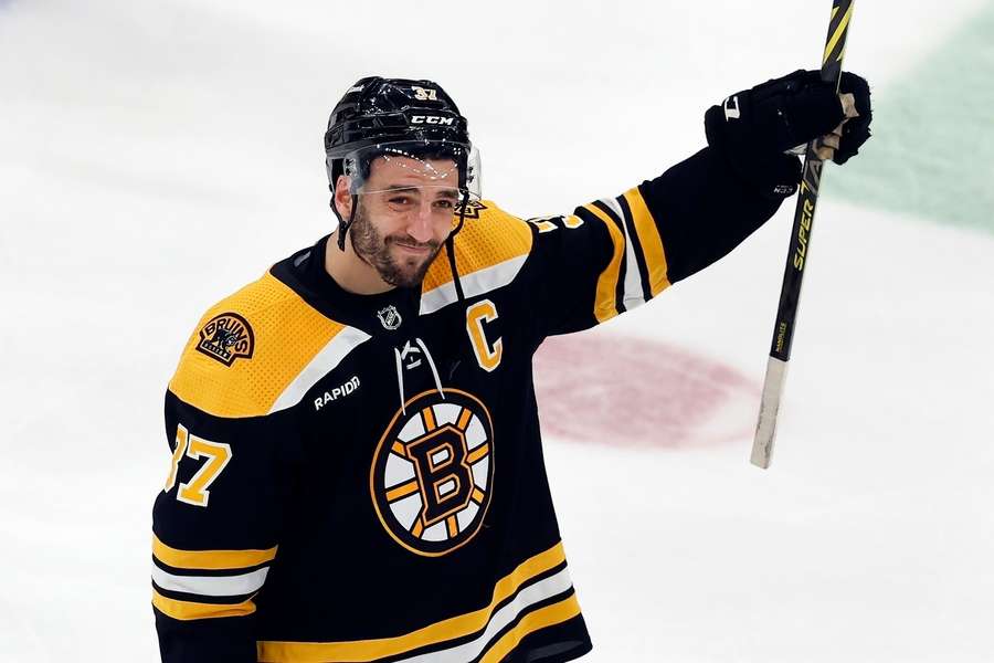 Bergeron sa od Bostonu dočká veľkej pocty. Bergeron sa od Bostonu dočká veľkej pocty.