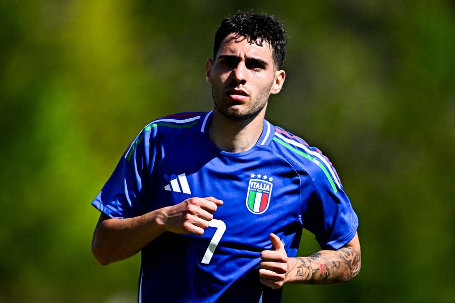 Luis Hasa con la nazionale under 21