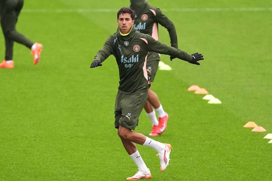 Vitor Reis pode fazer sua estreia pelo City