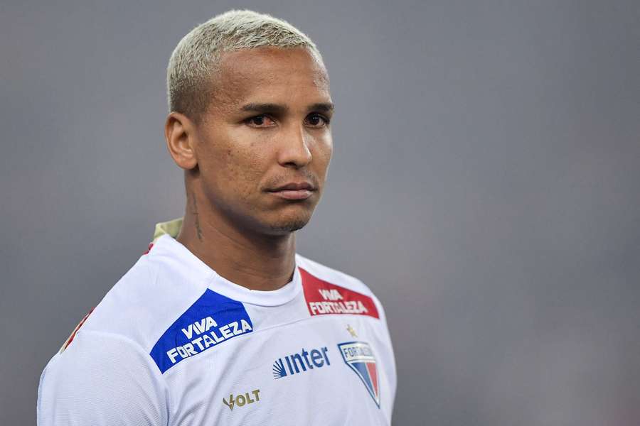 Deyverson, atacante do Fortaleza