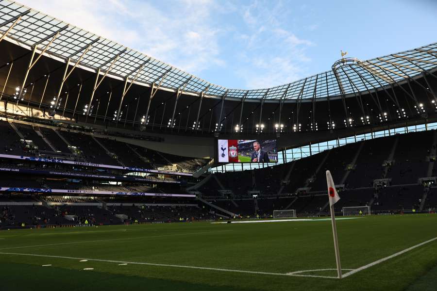 Stadionverbod voor Spurs-fan met shirt dat spot dreef met Hillsborough-ramp