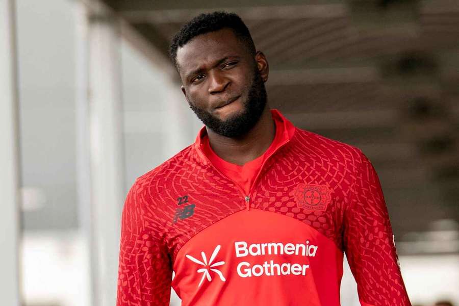 Boniface afasta rumores de saída do Bayer Leverkusen