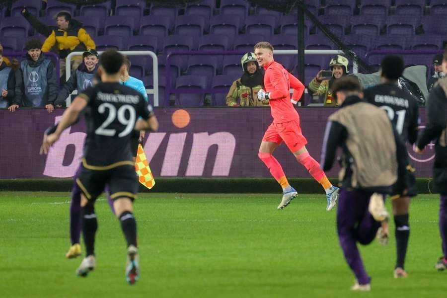 Hollandske Bart Verbruggen skiftede i 2020 fra NAC Breda til Anderlecht. Torsdag spillede han en hovedrolle i sin klubs europæiske avancement.