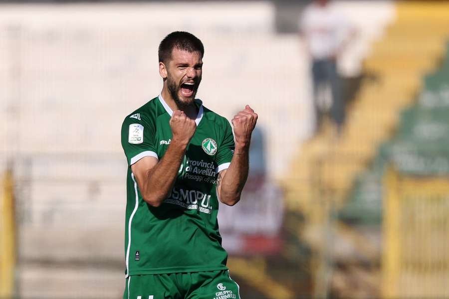 Lorenco Simic Lorenco Simic