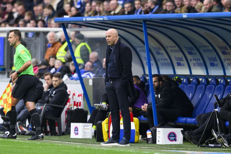 Arne Slot tijdens Heerenveen - Feyenoord