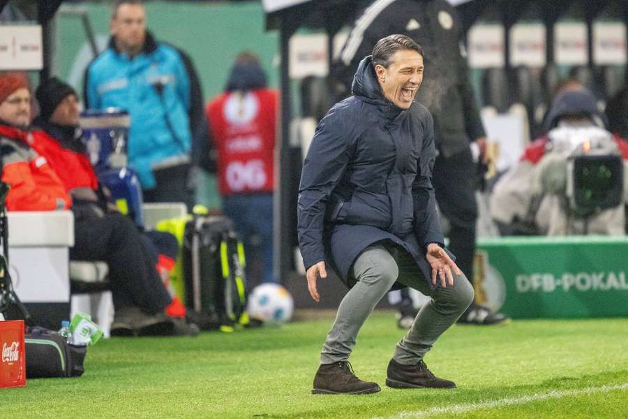 Nico Kovac frustrado após eliminação da Taça da Alemanha