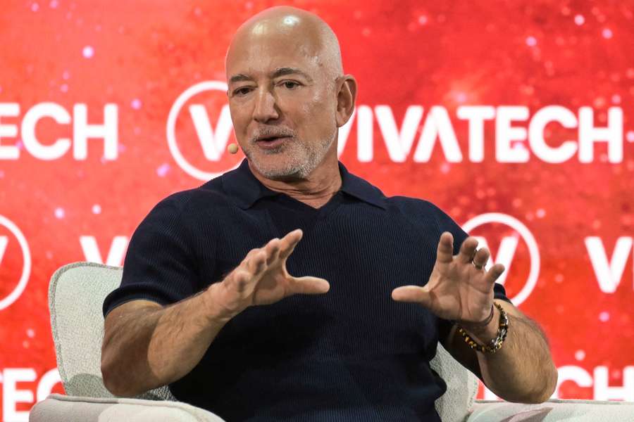 Jeff Bezos à Paris en juin dernier. Jeff Bezos à Paris en juin dernier.