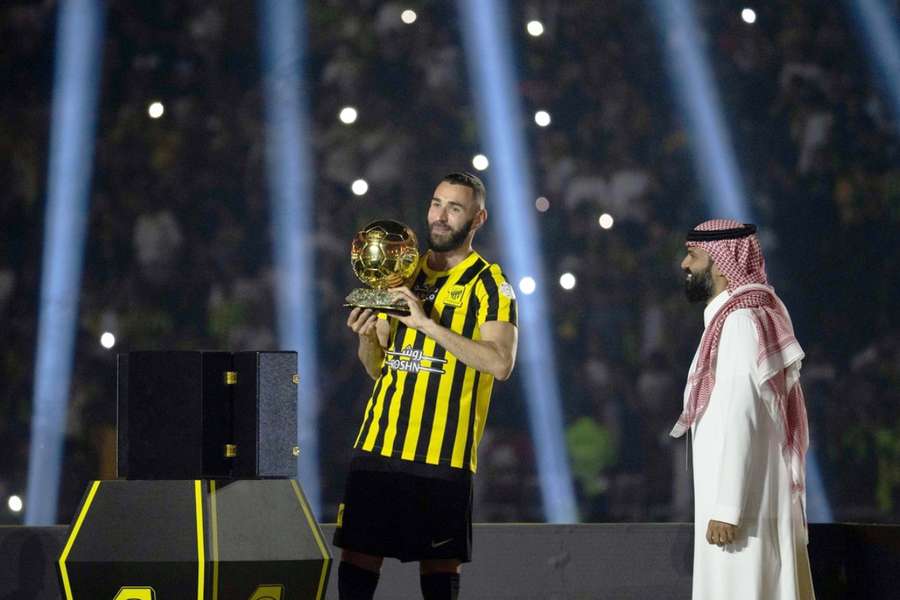 Karim Benzema jest jedną z gwiazd piłki nożnej, który udał się do Arabii Saudyjskiej, aby zakończyć karierę za hojną nagrodę.