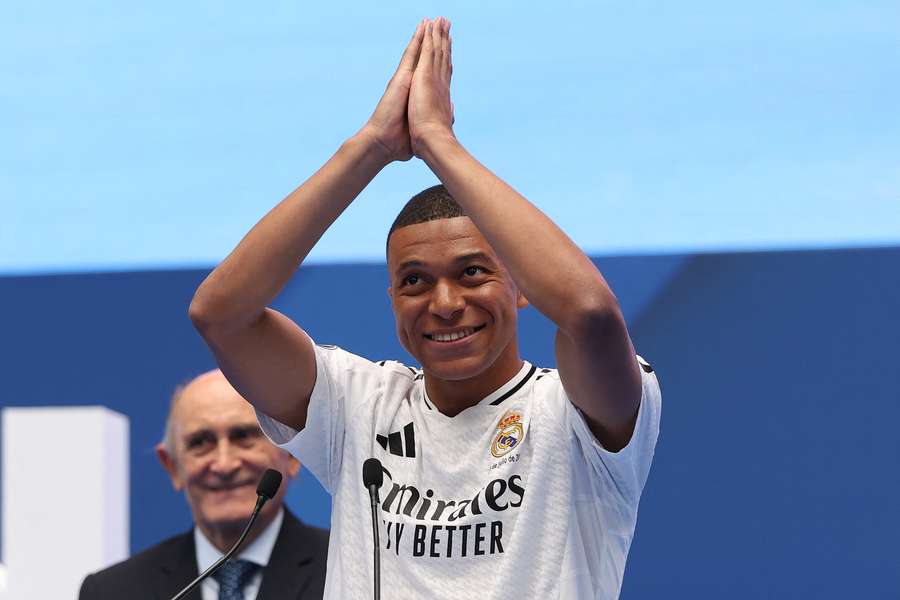 Kylian Mbappé kan woensdagavond debuteren voor Real Madrid