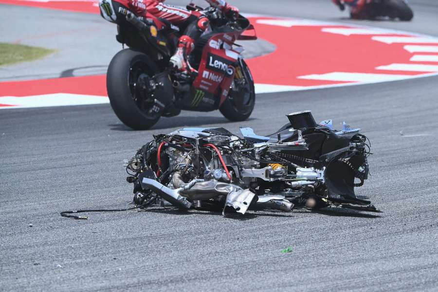 Álex Márquez sufrió un accidente en Cataluña