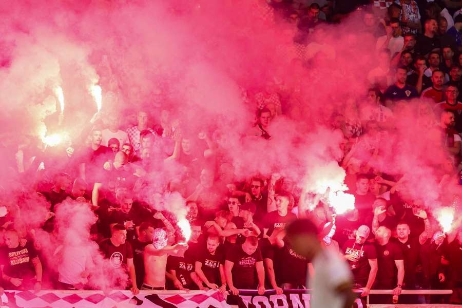 UEFA a amendat Croația cu 57.000 de euro UEFA a amendat Croația cu 57.000 de euro