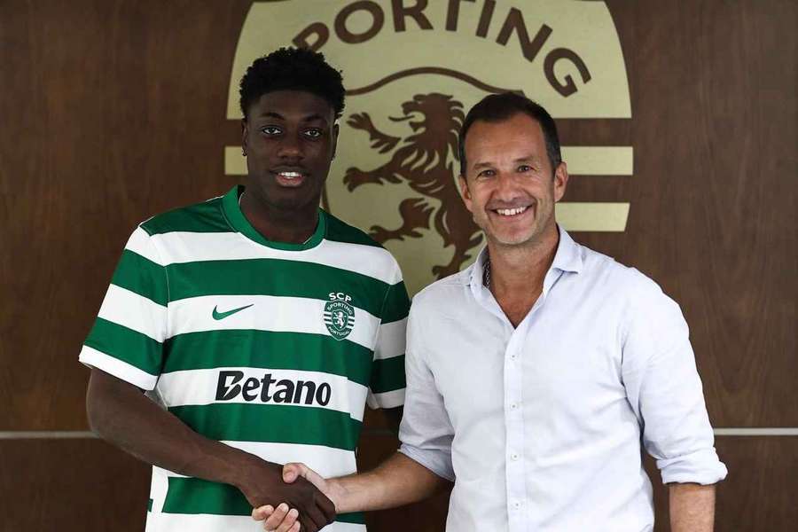 Issa Doumbia com Frederico Varandas Issa Doumbia com Frederico Varandas