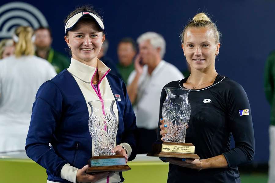 Barbora Krejcikova e Kateryna Siniakova conquistaram o seu 15º troféu conjunto