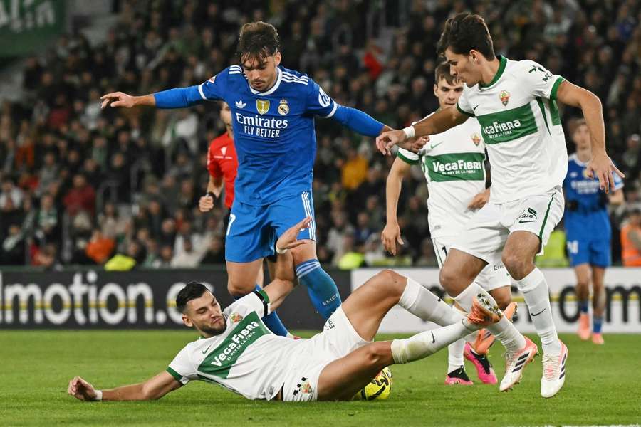 Lance del Elche-Real Madrid Lance del Elche-Real Madrid