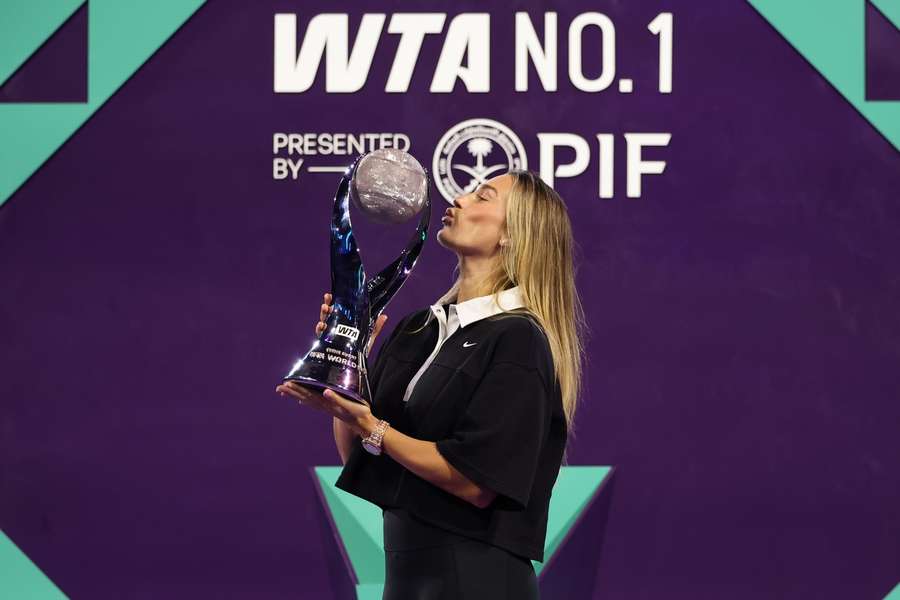 Aryna Sabalenka ponownie kończy rok jako numer 1, Iga Świątek druga w rankingu WTA Aryna Sabalenka ponownie kończy rok jako numer 1, Iga Świątek druga w rankingu WTA