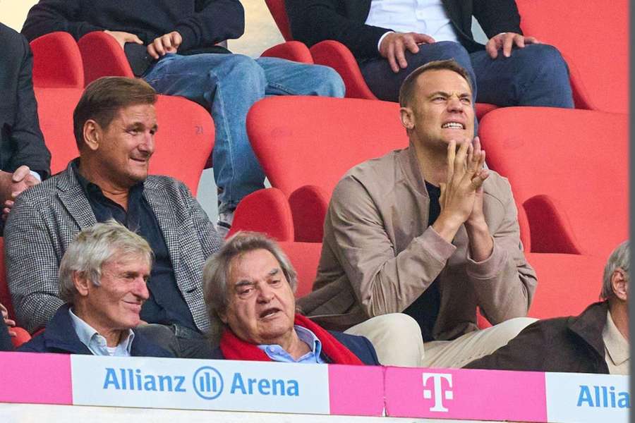 Thomas Kroth (l., mit Manuel Neuer) ist einer der einflussreichste deutschen Spieleragenten