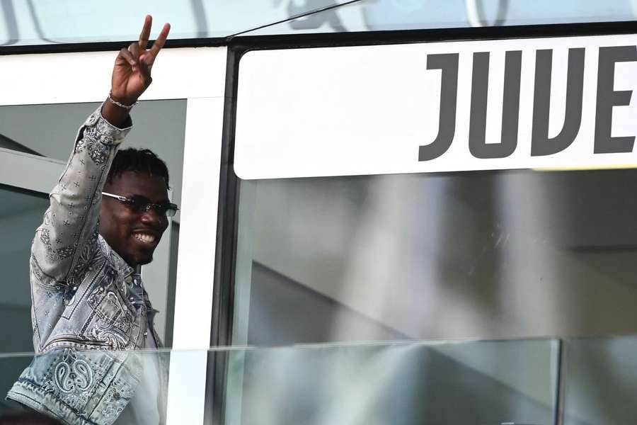 Pogba está há mais de um ano sem jogar