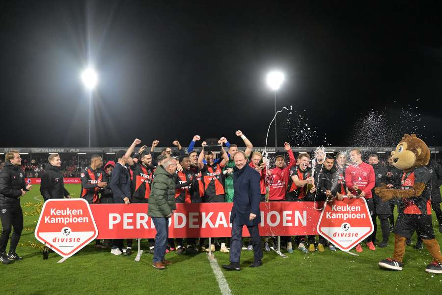Almere City FC was in het seizoen 2022/2023 één van de periodekampioenen
