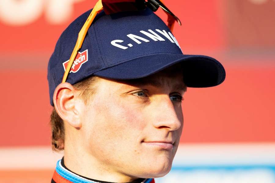 Van der Poel na een rit