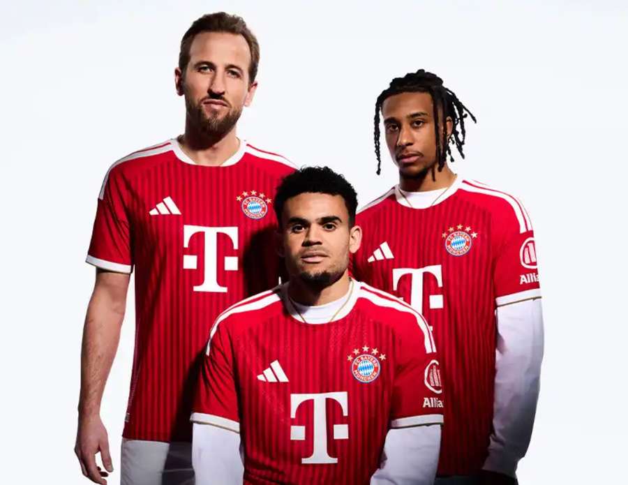 Bayern Munich home kit Bayern Munich home kit