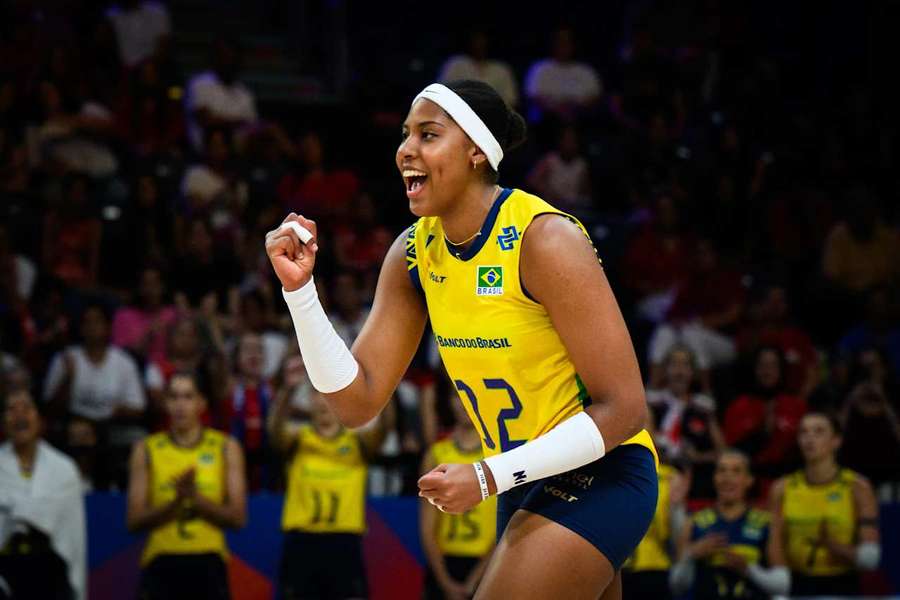 Brasil teve cochilo castigado no segundo set