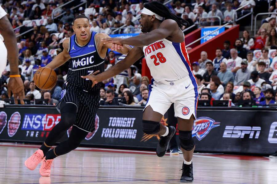 Le Magic domine les Pistons et mène 2-1 dans les playoffs