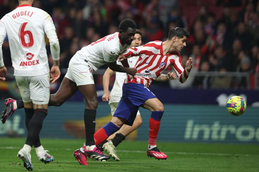 Beim 1:6 gegen Atletico lief Sevilla am Wochenende nur hinterher.