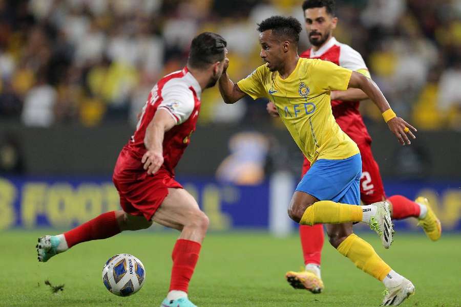 Com um a menos, Al-Nassr empata com o Persepolis e se classifica na Liga  dos Campeões da Ásia