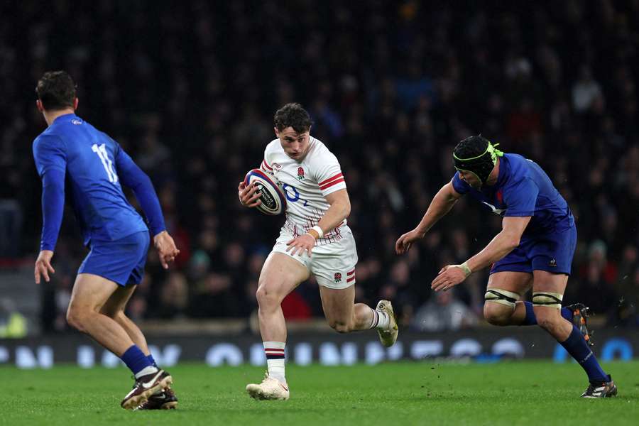 Arundell makes a break during the match against France