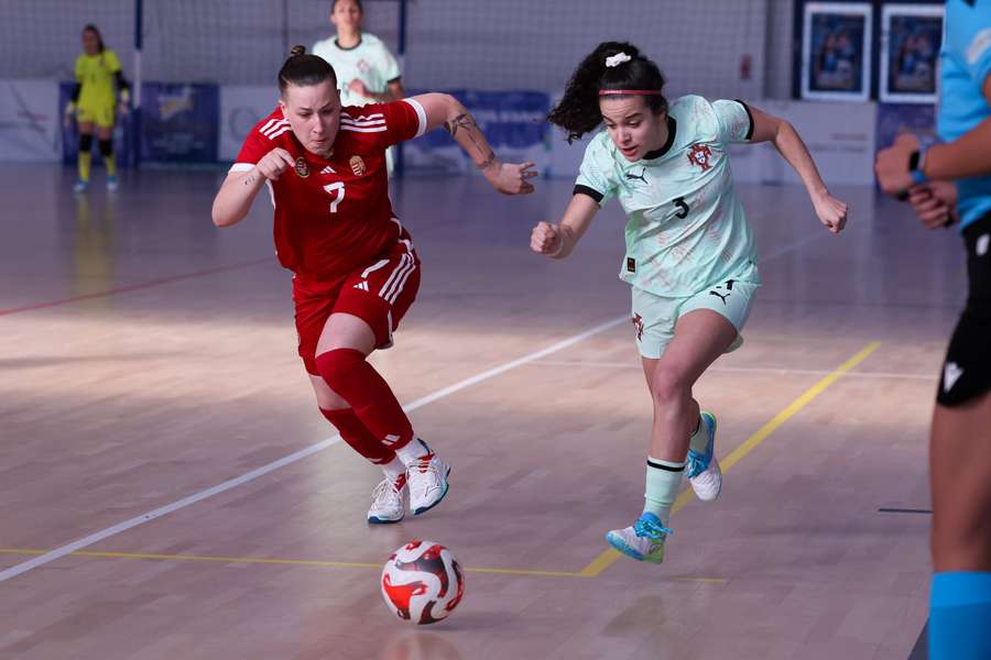 Portugal goleou a Hungria por 8-1