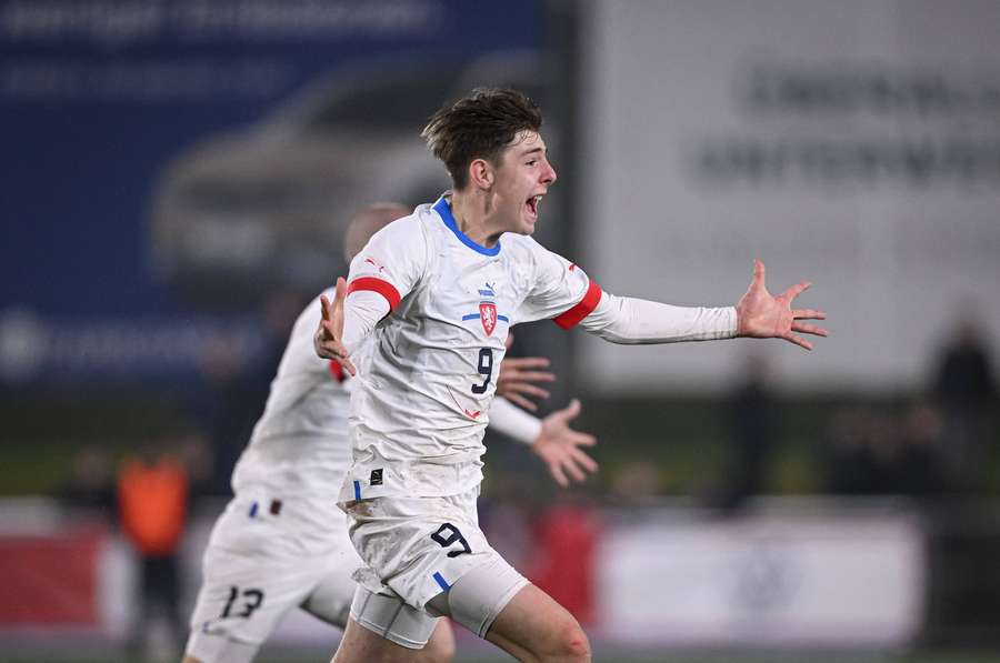 Škrkoň z Baníku Ostrava je zatím jednou z největších hvězd MS sedmnáctek.