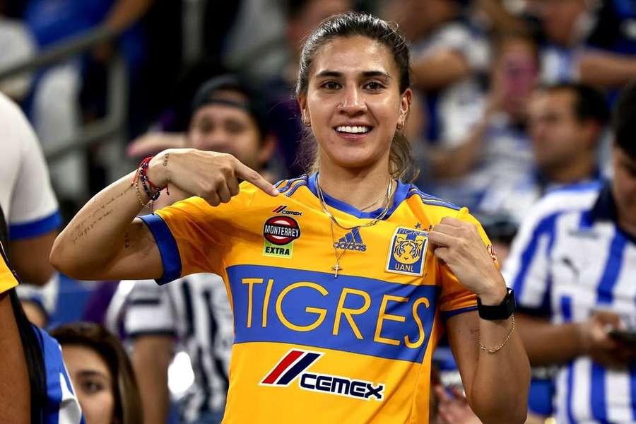 Nayeli a toujours été une fan des Tigres Nayeli a toujours été une fan des Tigres