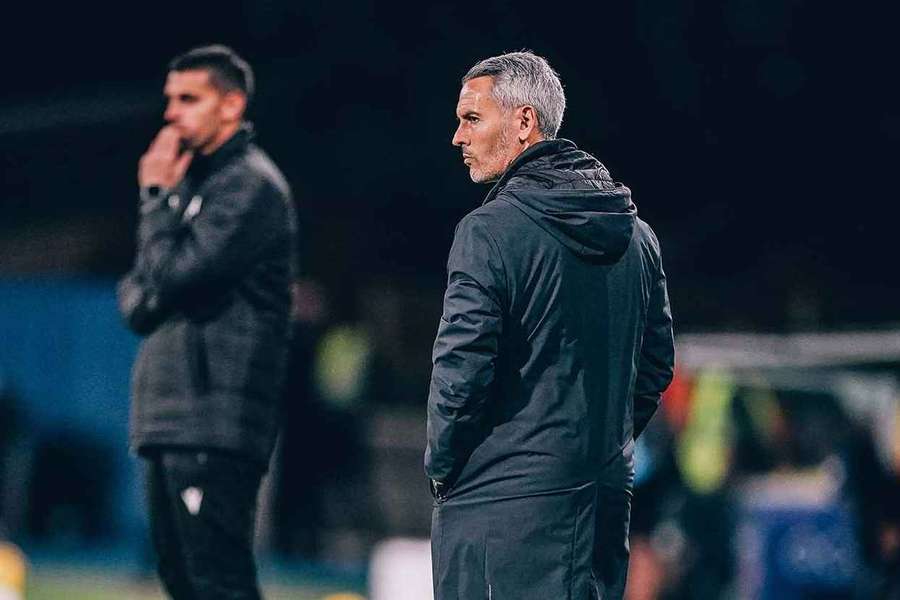 Carlos Vicens pede menos foco na polémica e na arbitragem em Portugal