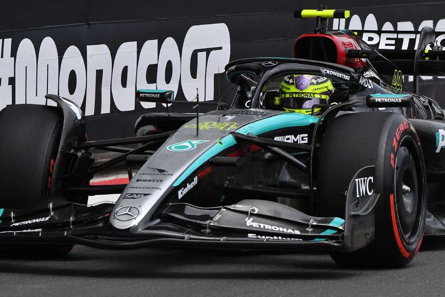 Hamilton in Monaco first practice action